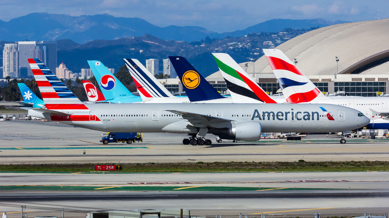 CA6061NU - Brand Management in Aviation